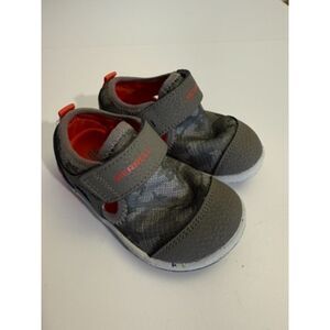 Merrell Kids Water Shoes Gray and Red